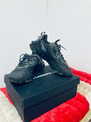 Nike React Vision Negro/Gris