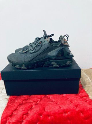 Nike React Vision Negro/Gris