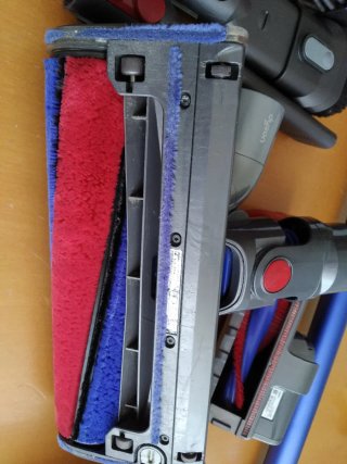 Aspirapolvere senza fili Dyson V8