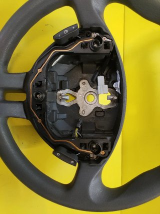 VOLANTE RENAULT CLIO III