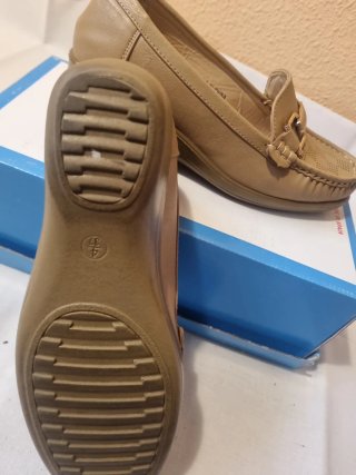 Zapatos planos mujer beige