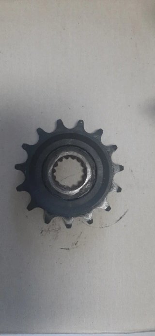 Piñón Ataque KTM 15 Dientes, husqvarna 701