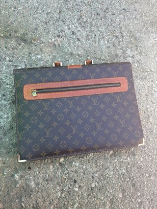 Valigetta Louis Vuitton monogram marrone