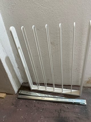 Colgador de pantalones Ikea