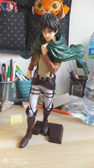 Figura Grandista Eren Yeager Attack on Titan