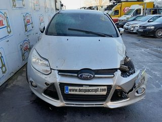 Centralita motor bv6112a650edb ford focus 1112157