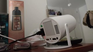 Proyector REKION 4K Wi-Fi HDMI Bluetooth