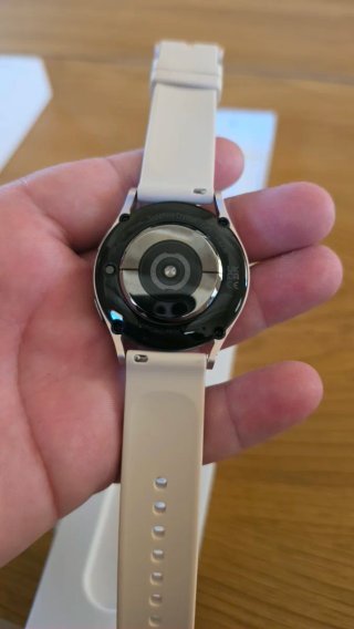 Samsung Galaxy Watch 5 Beige/Rosa