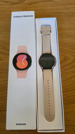 Samsung Galaxy Watch 5 Beige/Rosa