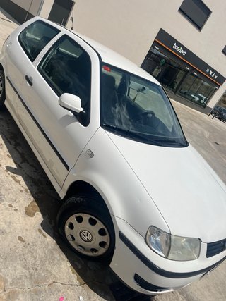 Volkswagen Polo 2001