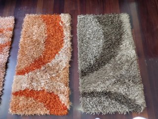 Alfombras dormitorio marrón y naranja