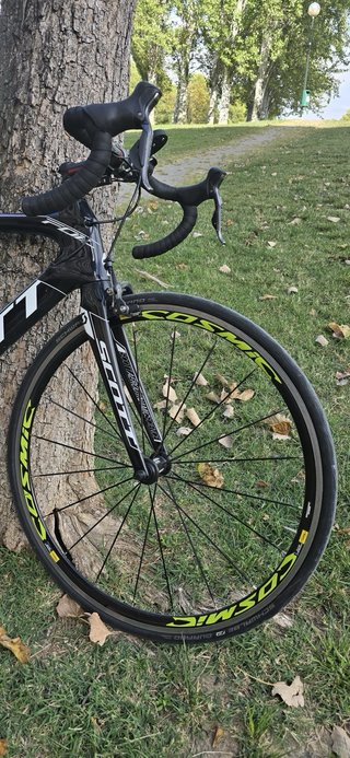 Bicicleta de carretera Scott
