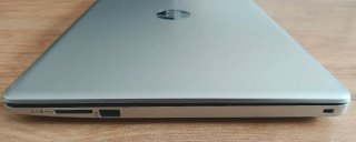 PORTATIL HP 15" - AMD A9 - 8GB - SSD 256 + 1TB