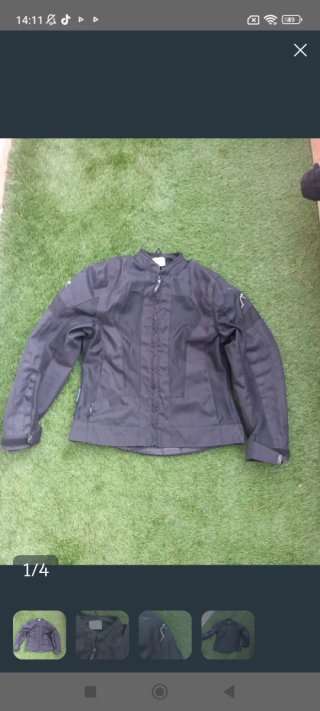 Chaqueta y pantalón negros mujer con protecciones