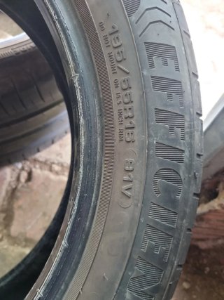 Neumáticos ocasion 19555r16 91v goodyear