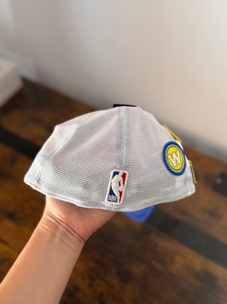 Gorra New Era Warriors S-M nueva con etiquetas