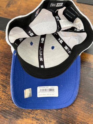 Gorra New Era Warriors S-M nueva con etiquetas