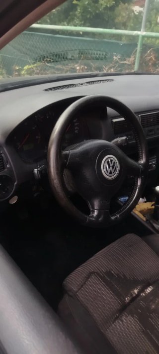 Volkswagen Golf 2002