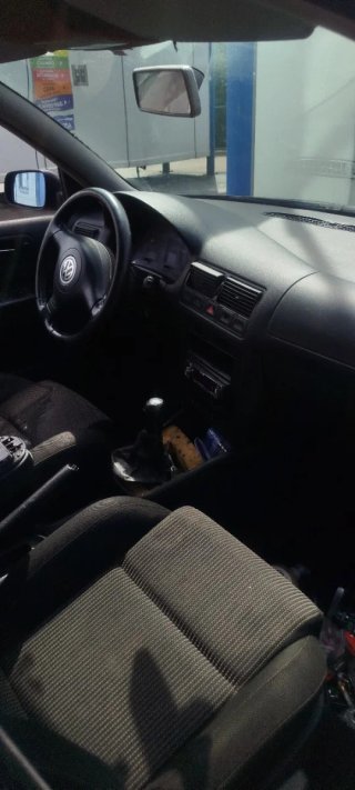 Volkswagen Golf 2002