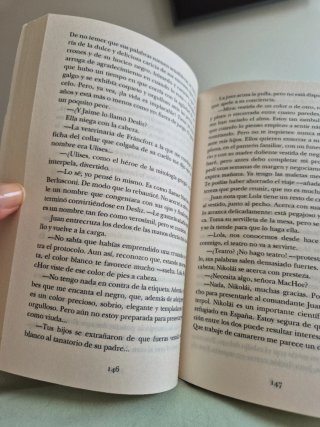 Los crímenes del caviar: Una novela de la juez ...