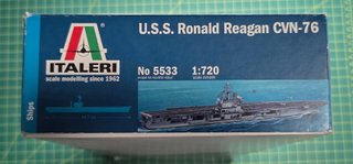 Portaaviones U.S.S. Ronald Reagan CVN-76 PM30910