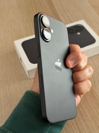 iPhone 16 Negro