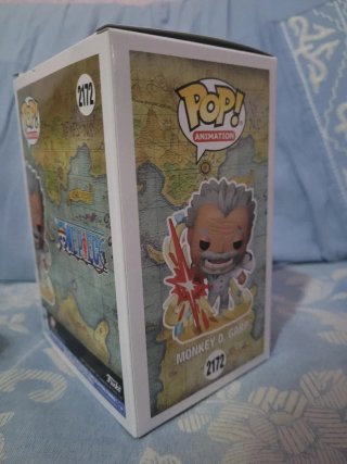 Funko Pop! Monkey D. Garp 2172 Chase Glow