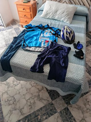 Conjunto Ropa Ciclismo Azul y Negro
