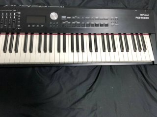 Roland RD-2000 Piano Profesional