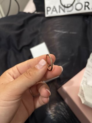 Anillo Pandora Corazón Brillante Dorado