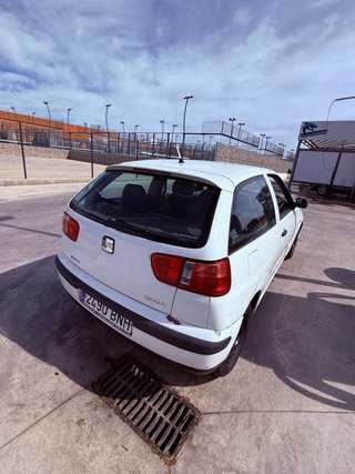 SEAT Ibiza 2001