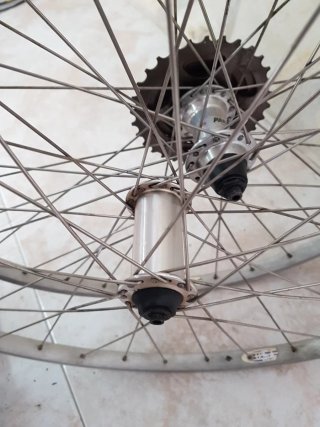 Parejas ruedas 26" Matrix Guru 36h Shimano STX