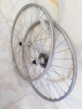 Parejas ruedas 26" Matrix Guru 36h Shimano STX