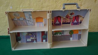 Casa Playmobil Antigua y circuito porche ver fotos