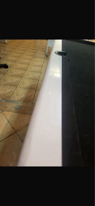 Mesa de billar blanca seminueva