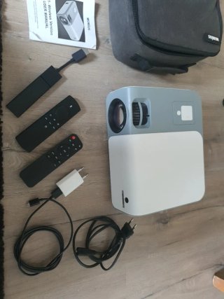 Proiettore WIMIUS W1 con accessori