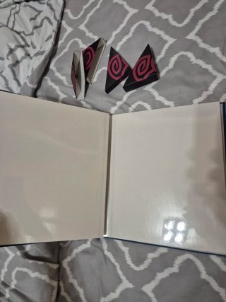Álbum de fotos Vienrose, A ESTRENAR