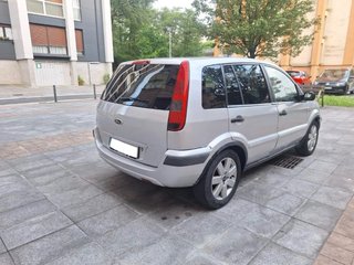 Ford Fusion 2005
