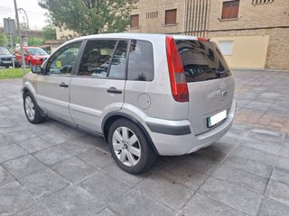 Ford Fusion 2005