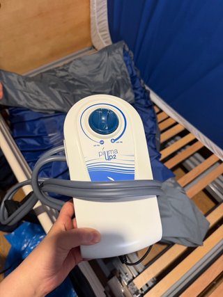 Cama articulada + colchón antiescaras (Otra op