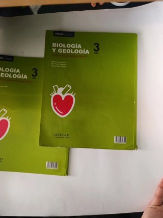 Biología y geología, 3 ESO. Volumen El relieve ...