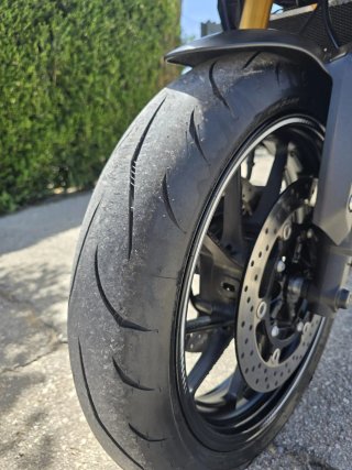 Yamaha Tracer 900.