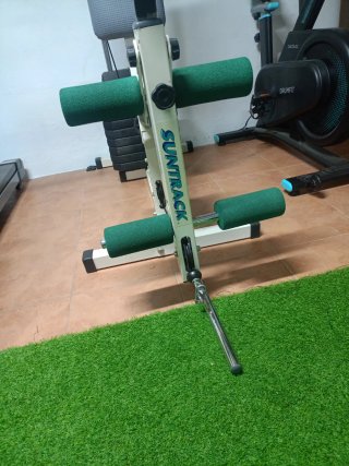 Máquina de musculación Suntrack