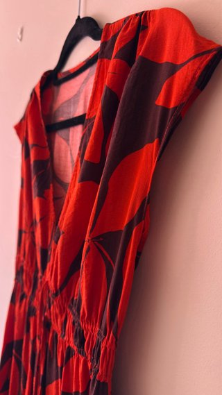 Vestido Mango Estampado Hojas Rojo