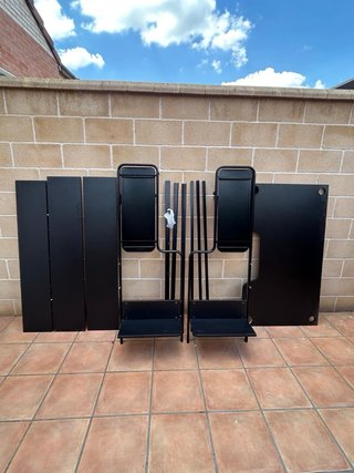 Tavolo da gioco nero Ikea, consegnato smontato.