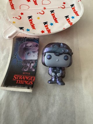 Funko Pop DUSTIN Sombra Stranger Things Kinder Joy