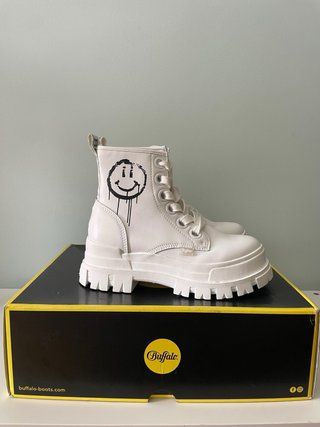 Botas Buffalo Aspha RLD Talla 38