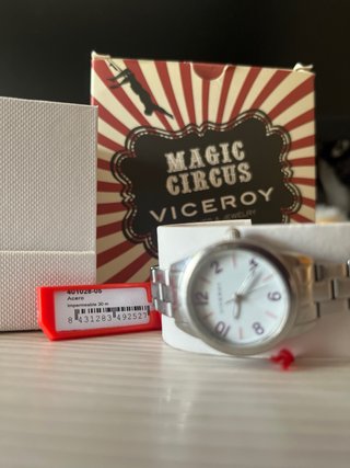 Conjunto Viceroy: Reloj, Collar y Pendientes