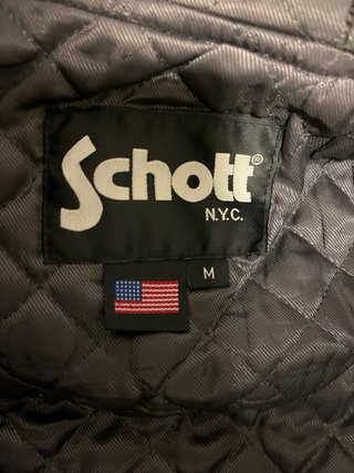 Chaqueta de cuero Schott con capucha