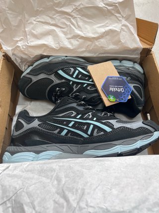 Asics Kayano Talla 42 - Nuevas con etiqueta